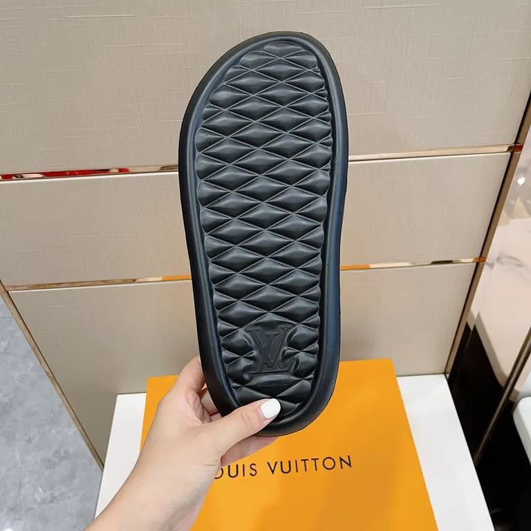 Louis Vuitton Shoe 